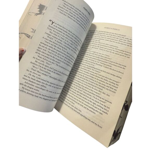 Fourth Wing by Rebecca Yarros Dragon sprayed edges Paperback - Picture 9 of 9